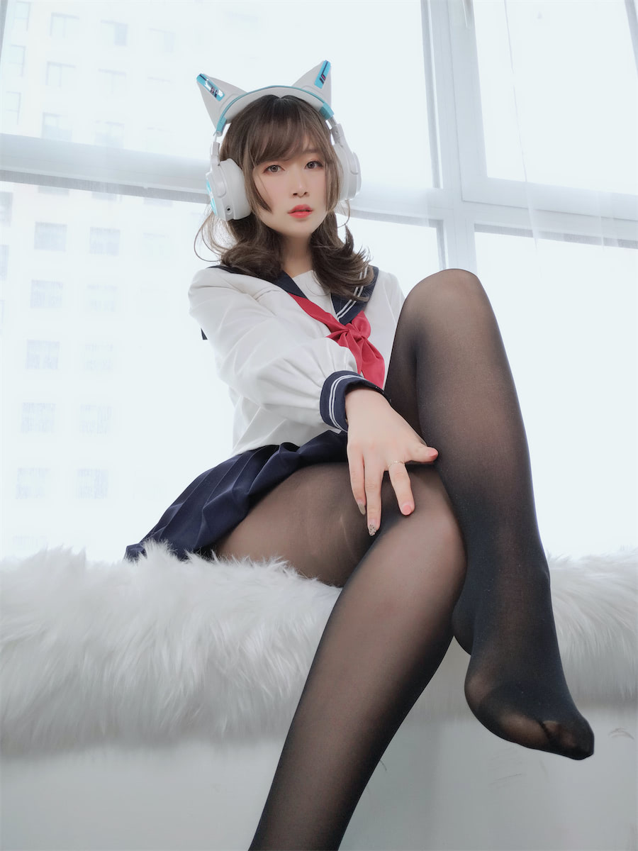 白银81黑丝水手服17图3视频插图2