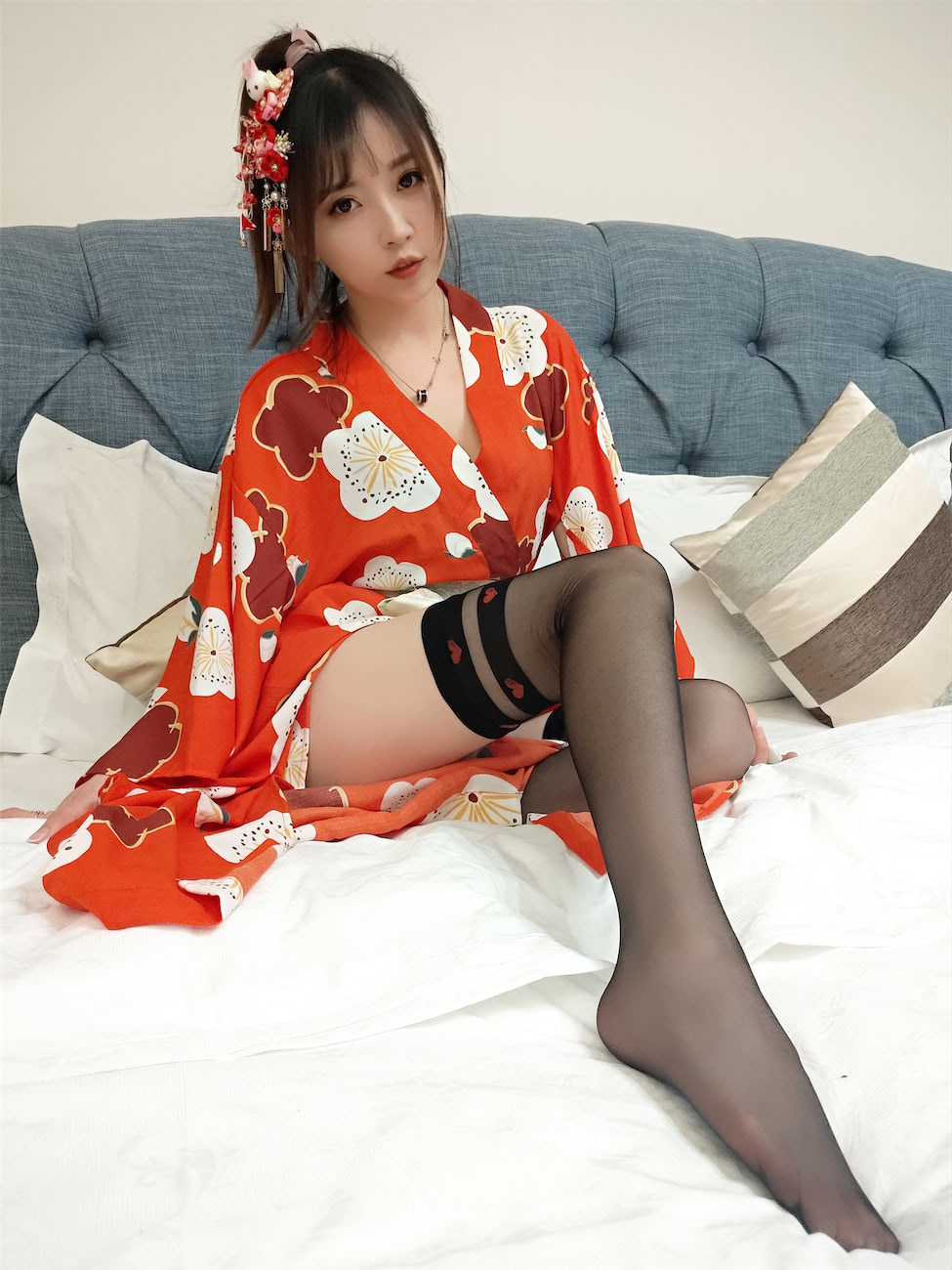 小女巫露娜黑丝樱花和服44图插图3