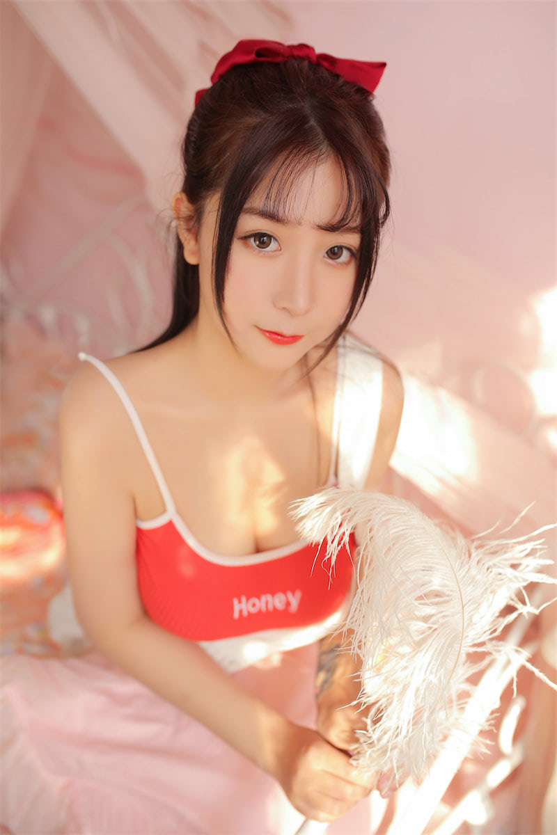 猫九酱Sakura honey红背心18图插图3